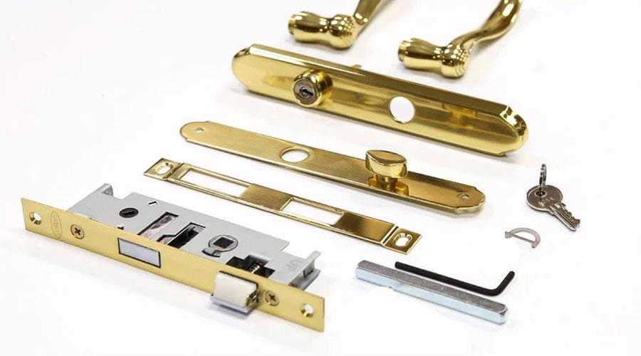 Độ dày và độ tinh khiết của đồng lá vàng ảnh hưởng như nào đến hiệu suất dẫn điện?